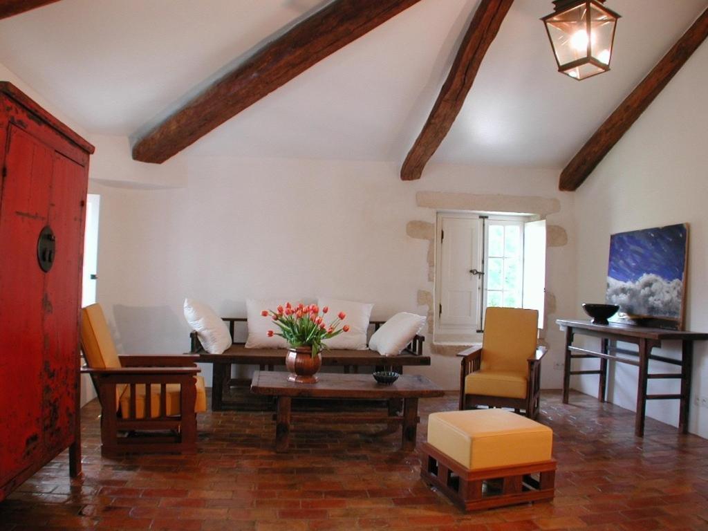 Chambres D'Hotes Chateau Beaupre Сен-Лоран-дез-Арбр Екстериор снимка