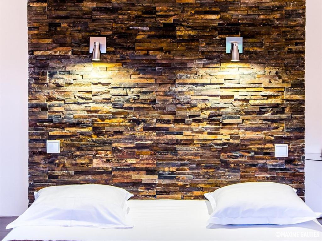 Chambres D'Hotes Chateau Beaupre Сен-Лоран-дез-Арбр Екстериор снимка